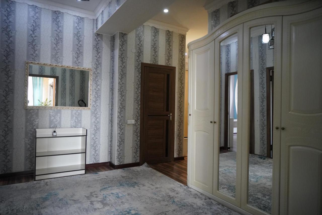 Nice And Comfortable Apartment In The Downtown Of Бишкек Экстерьер фото
